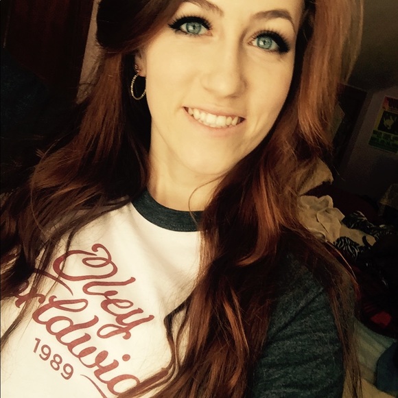 Meet your Posher, Bailey - Picture 1 of 1